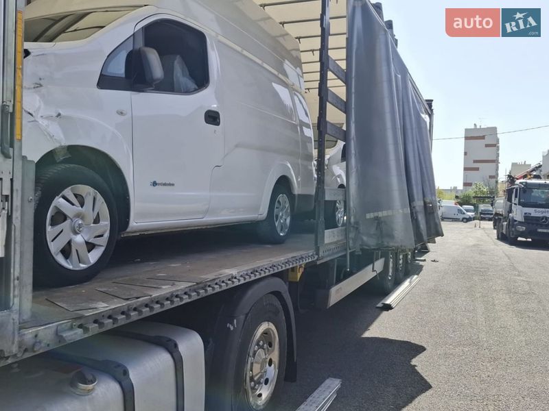 Грузовой фургон Nissan e-NV200 2019 в Житомире