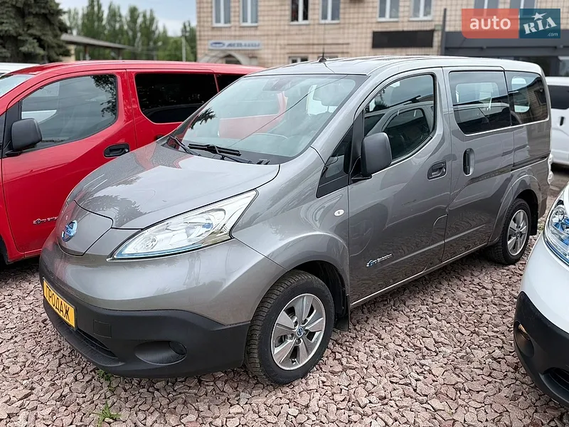 Nissan e-NV200 2018