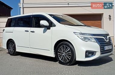 Минивэн Nissan Elgrand 2014 в Одессе
