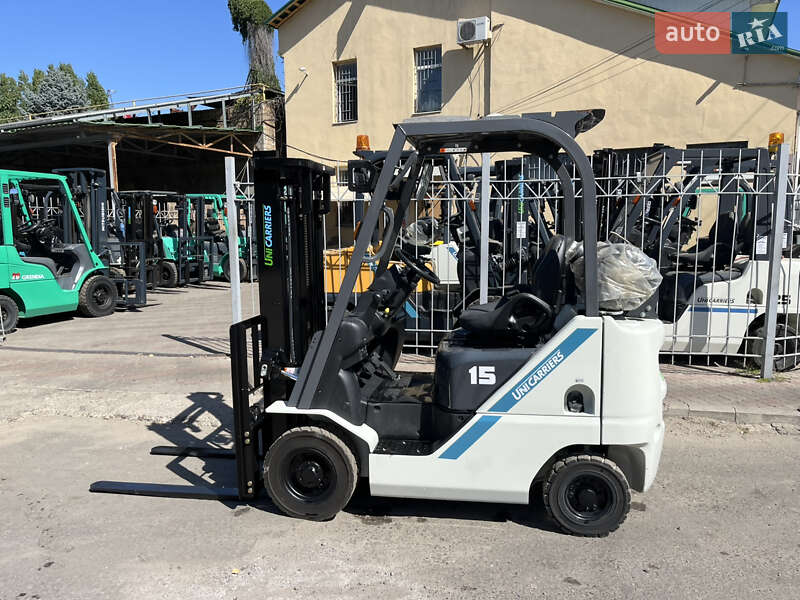 Вилочний навантажувач Nissan FG 2017 в Одесі