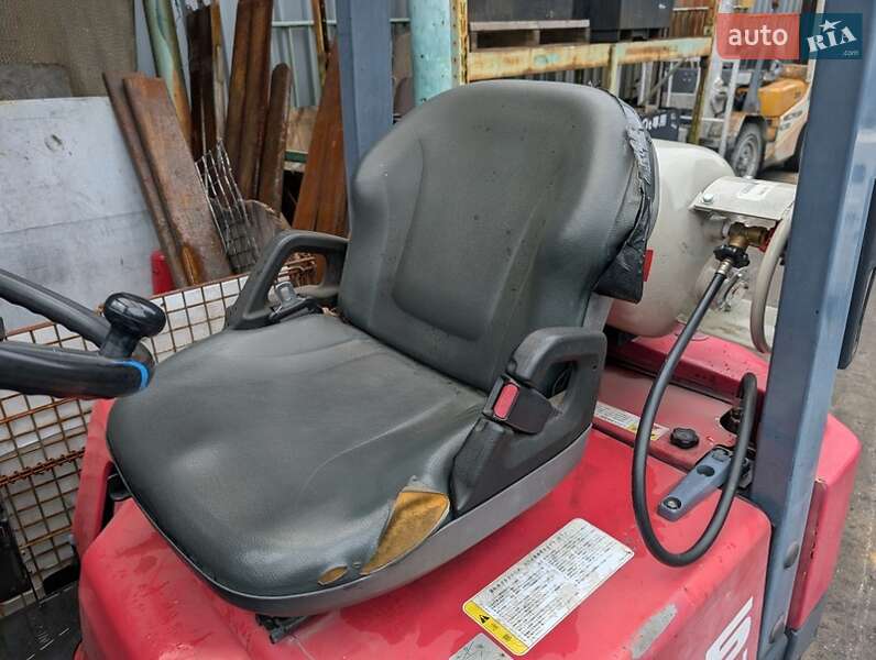 Вилочный погрузчик Nissan FG 2000 в Чернигове фото 11 Вилочный погрузчик Nissan FG 2000 в Чернигове