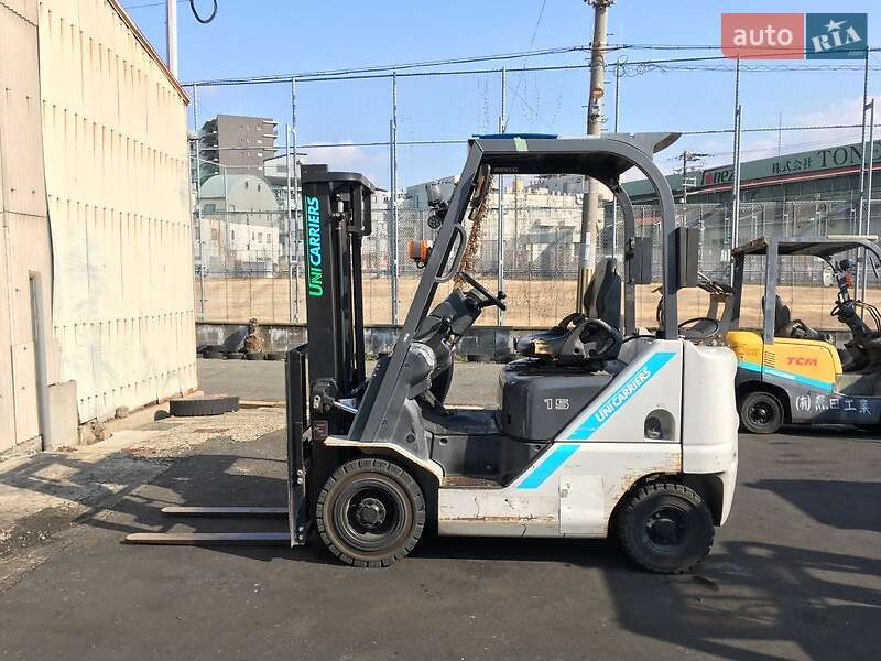 Nissan FG 2016