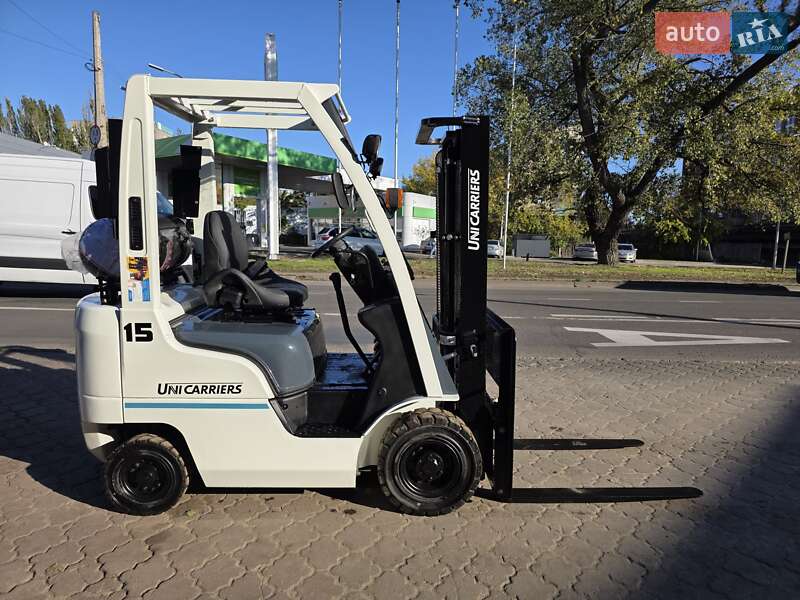 Nissan FG 2015