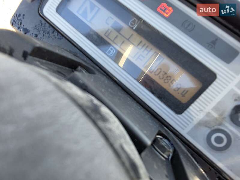 Вилочный погрузчик Nissan FG 2015 в Одессе