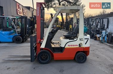 Вилочный погрузчик Nissan FG 2012 в Киеве