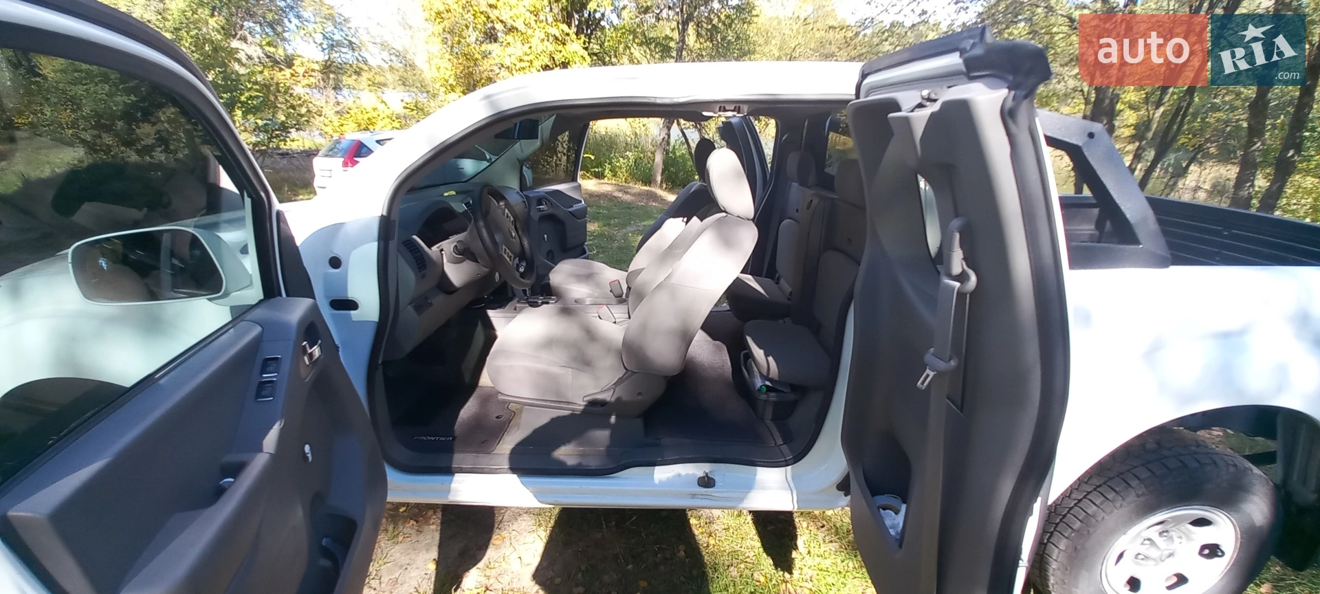 2017 Nissan Navara (Frontier) - мініатюра 7