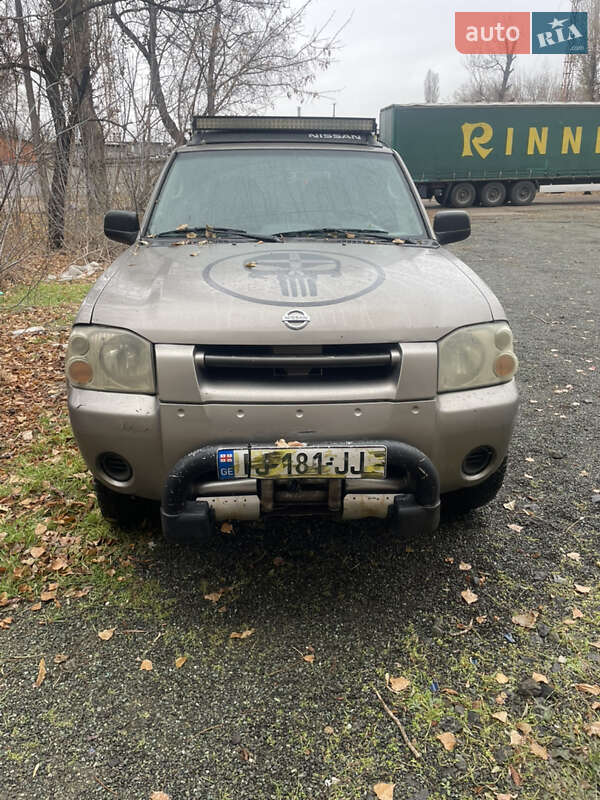 Nissan Frontier 2004