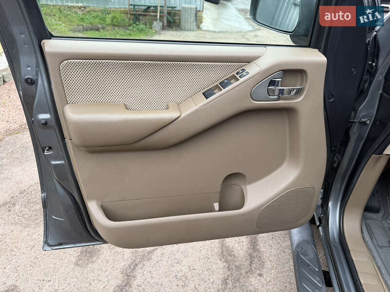 Пикап Nissan Frontier 2006 в Житомире фото 32 Пикап Nissan Frontier 2006 в Житомире