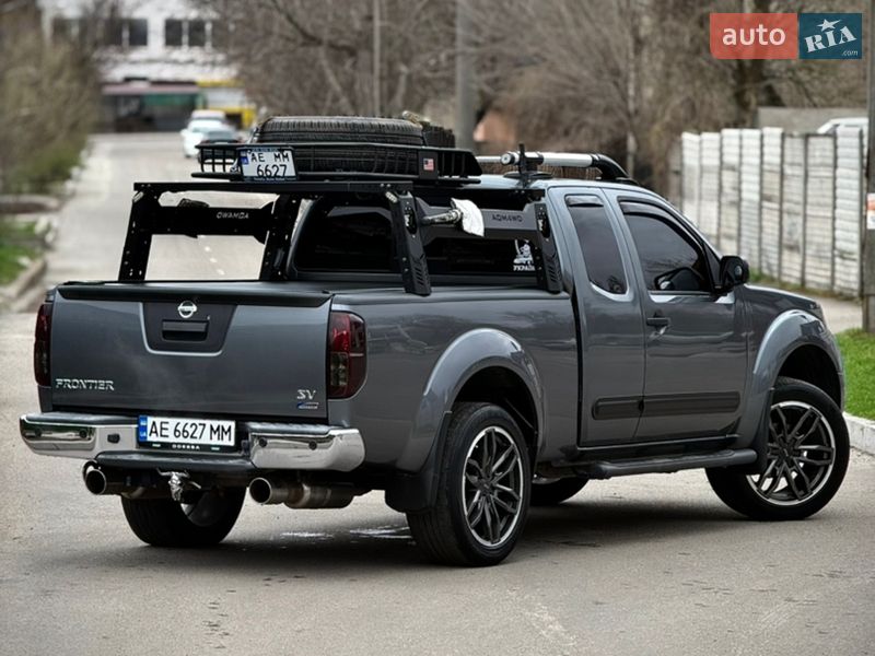 Пикап Nissan Frontier 2017 в Запорожье