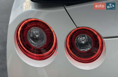 Купе Nissan GT-R 2013 в 