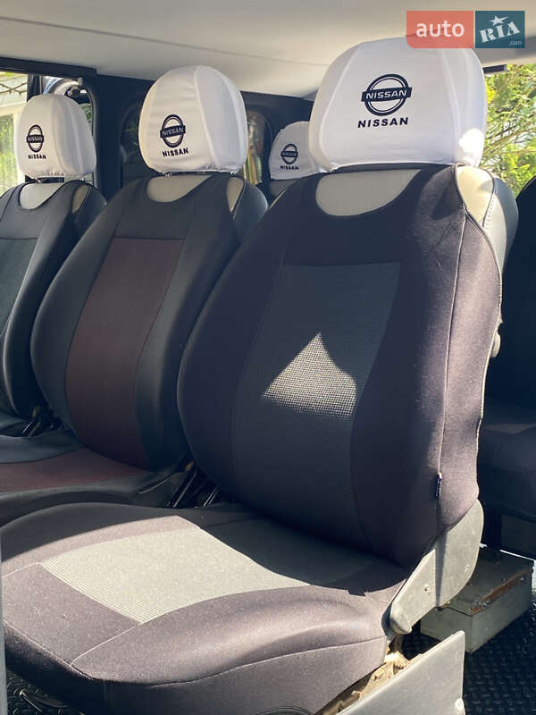 Мікроавтобус Nissan Interstar 2008 в Острозі