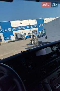 Грузовой фургон Nissan Interstar 2005 в 