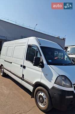 Грузовой фургон Nissan Interstar 2005 в 