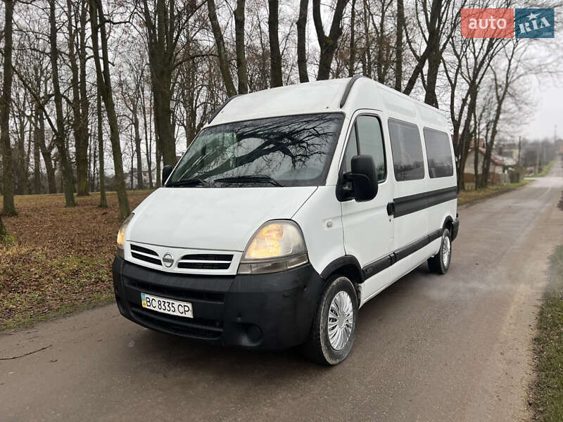 Мікроавтобус Nissan Interstar 2006 в Кременці