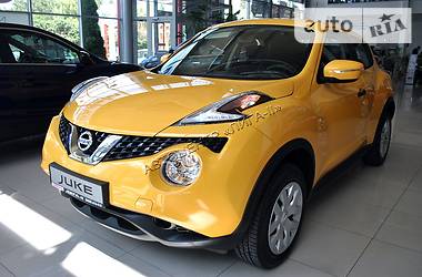 Внедорожник / Кроссовер Nissan Juke 2017 в Хмельницком