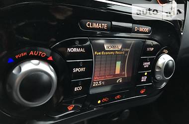 Позашляховик / Кросовер Nissan Juke 2013 в 