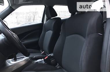 Позашляховик / Кросовер Nissan Juke 2013 в 
