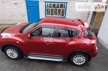 Внедорожник / Кроссовер Nissan Juke 2011 в Киеве