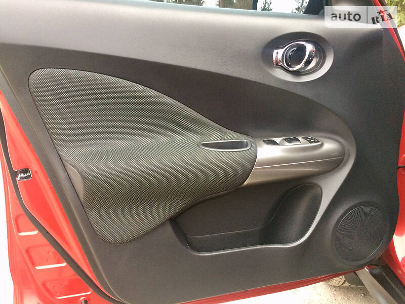 Позашляховик / Кросовер Nissan Juke 2014 в Тернополі