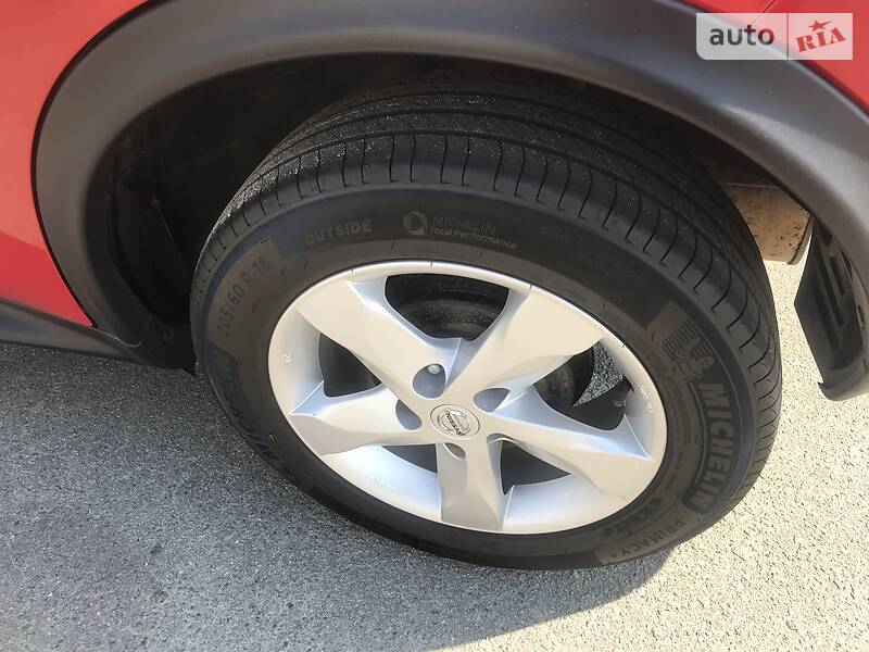 Позашляховик / Кросовер Nissan Juke 2018 в Києві