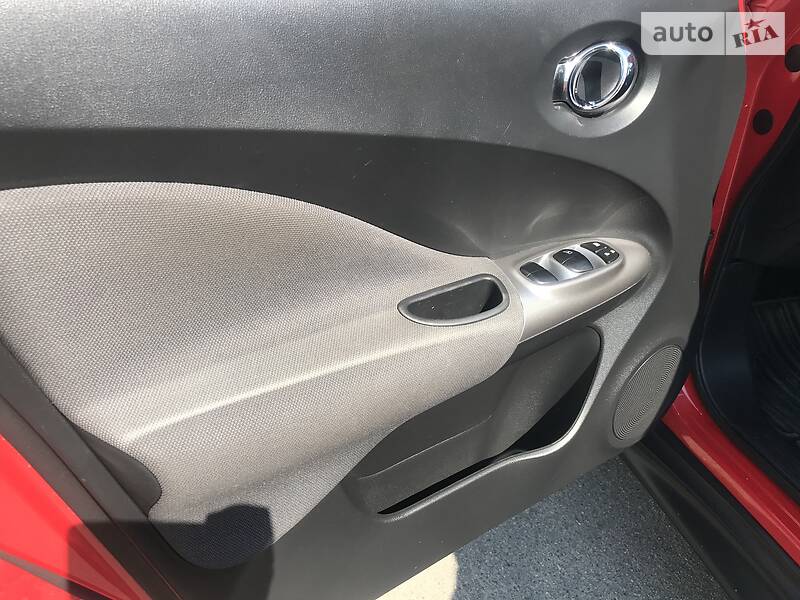 Позашляховик / Кросовер Nissan Juke 2018 в Києві