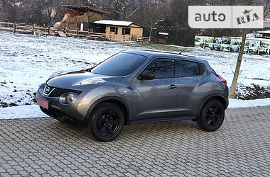 Внедорожник / Кроссовер Nissan Juke 2013 в Сваляве