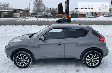 Внедорожник / Кроссовер Nissan Juke 2014 в Сумах