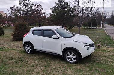 Внедорожник / Кроссовер Nissan Juke 2011 в Одессе