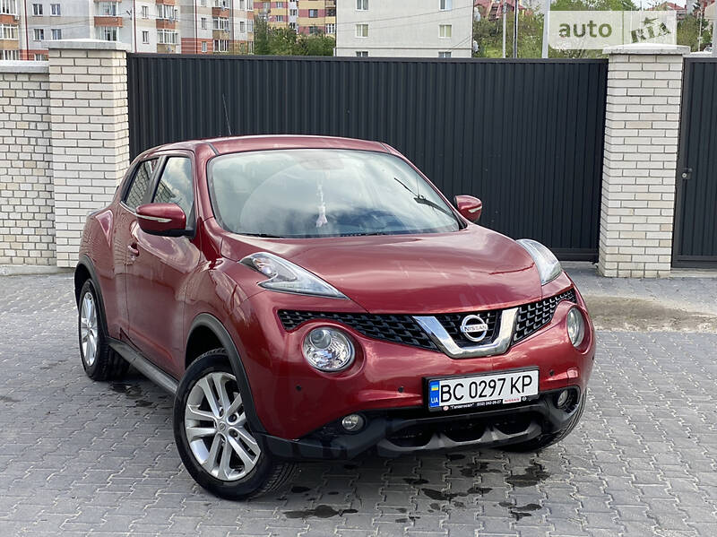 Хэтчбек Nissan Juke 2017 в 