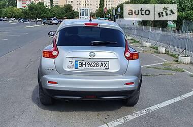 Внедорожник / Кроссовер Nissan Juke 2011 в Одессе