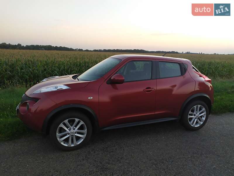 Внедорожник / Кроссовер Nissan Juke 2013 в Киеве