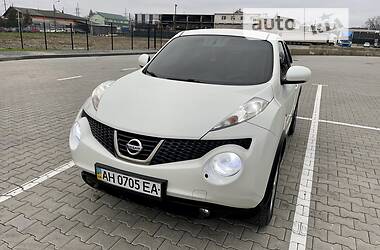 Позашляховик / Кросовер Nissan Juke 2013 в Івано-Франківську