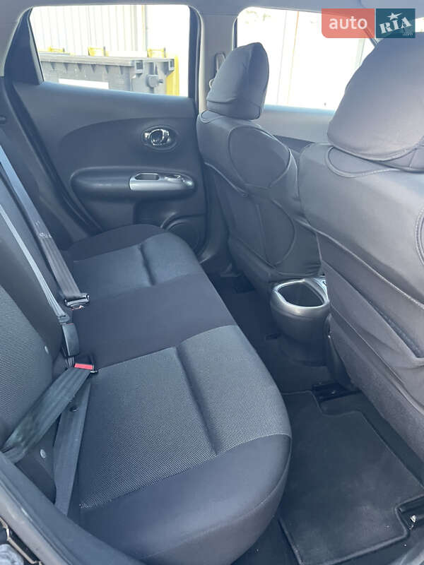 Позашляховик / Кросовер Nissan Juke 2012 в Чернівцях