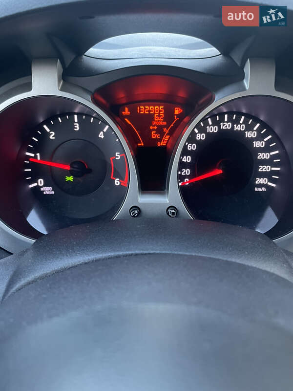 Позашляховик / Кросовер Nissan Juke 2012 в Чернівцях