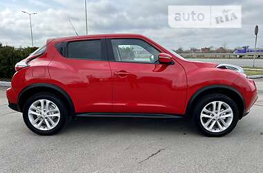 Внедорожник / Кроссовер Nissan Juke 2018 в 