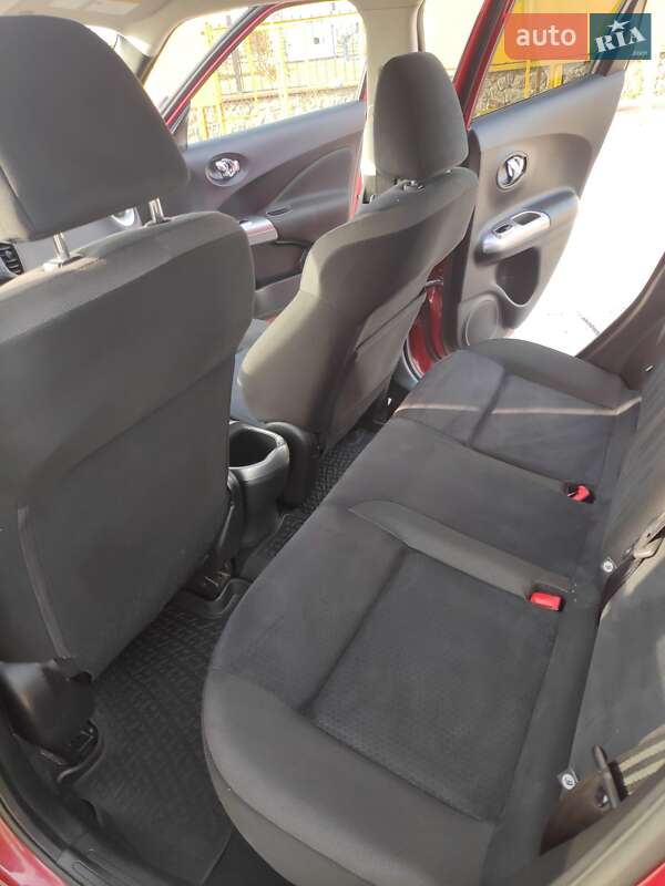 Позашляховик / Кросовер Nissan Juke 2013 в Первомайську