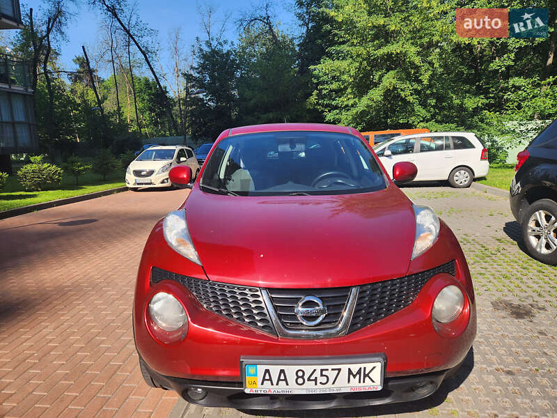 Позашляховик / Кросовер Nissan Juke 2012 в Києві