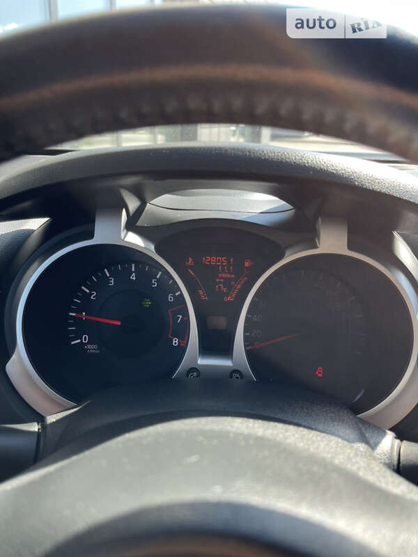 Внедорожник / Кроссовер Nissan Juke 2012 в Тячеве