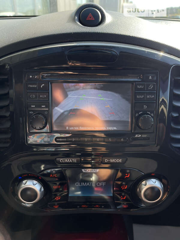 Внедорожник / Кроссовер Nissan Juke 2012 в Тячеве