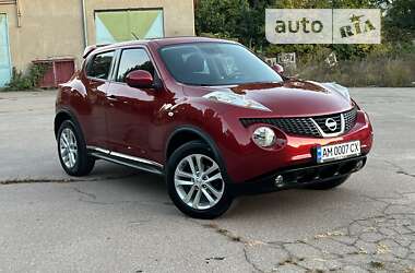 Внедорожник / Кроссовер Nissan Juke 2013 в 