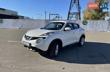 Внедорожник / Кроссовер Nissan Juke 2016 в Киеве