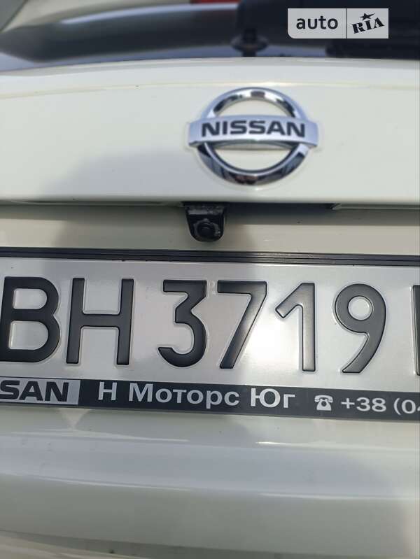 Внедорожник / Кроссовер Nissan Juke 2019 в Одессе