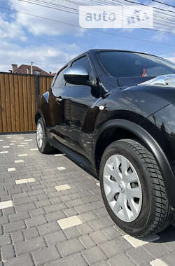 Внедорожник / Кроссовер Nissan Juke 2011 в Черновцах