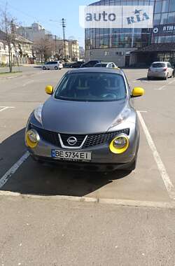 Внедорожник / Кроссовер Nissan Juke 2013 в Николаеве