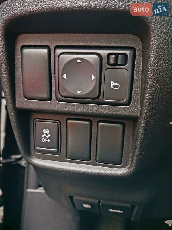 Позашляховик / Кросовер Nissan Juke 2015 в Києві