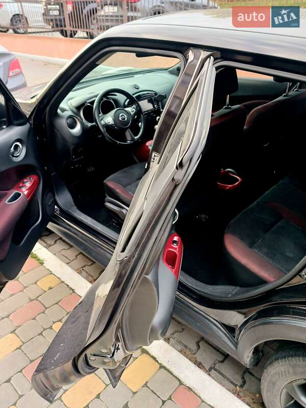 Позашляховик / Кросовер Nissan Juke 2015 в Києві