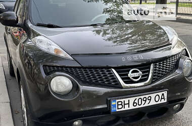 Позашляховик / Кросовер Nissan Juke 2011 в Одесі