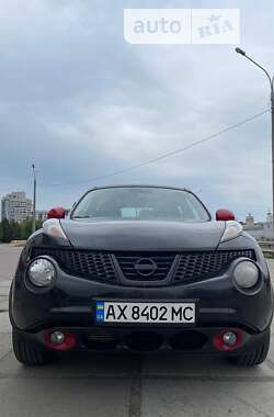 Внедорожник / Кроссовер Nissan Juke 2011 в Харькове