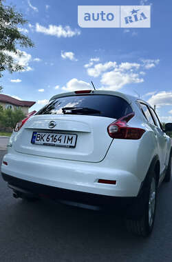 Внедорожник / Кроссовер Nissan Juke 2012 в Ровно