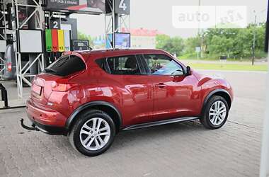 Внедорожник / Кроссовер Nissan Juke 2012 в Дубно